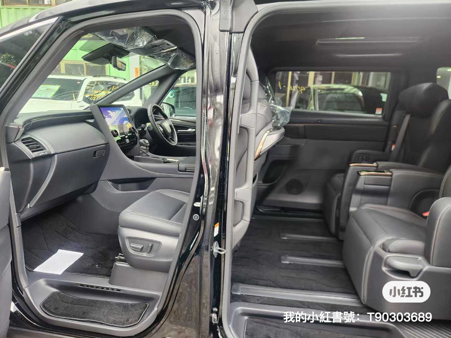 ALPHARD 2.5Z (Y'2025 O'0 KM'300 BLACK AT)
