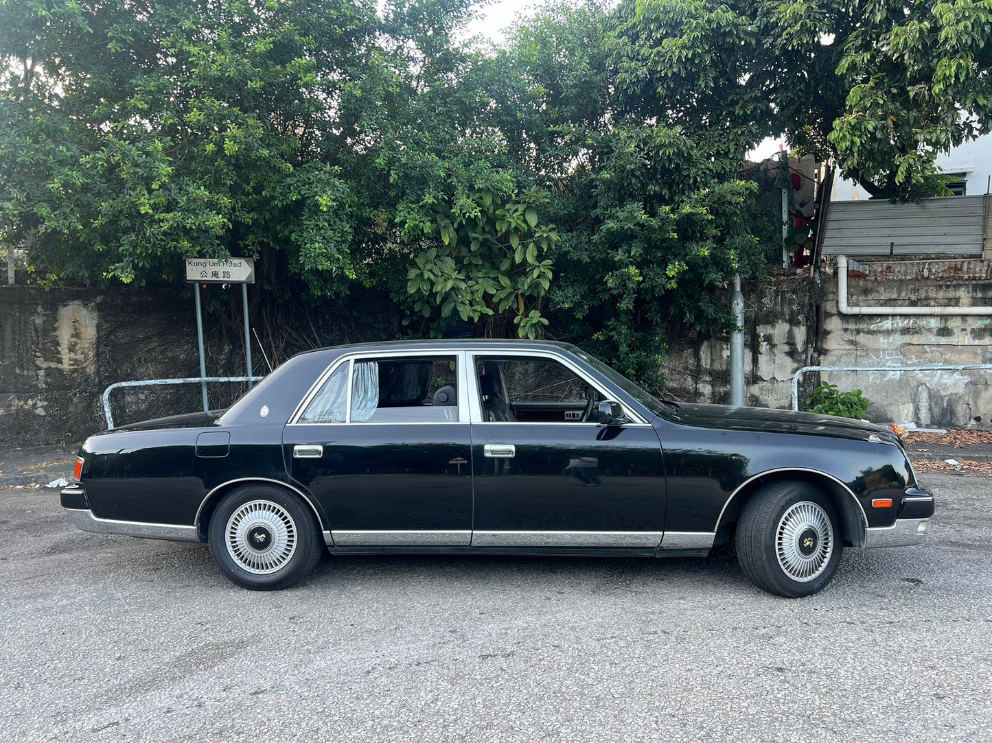 CENTURY (Y'2000 O'1 KM'100,000 BLACK MT)