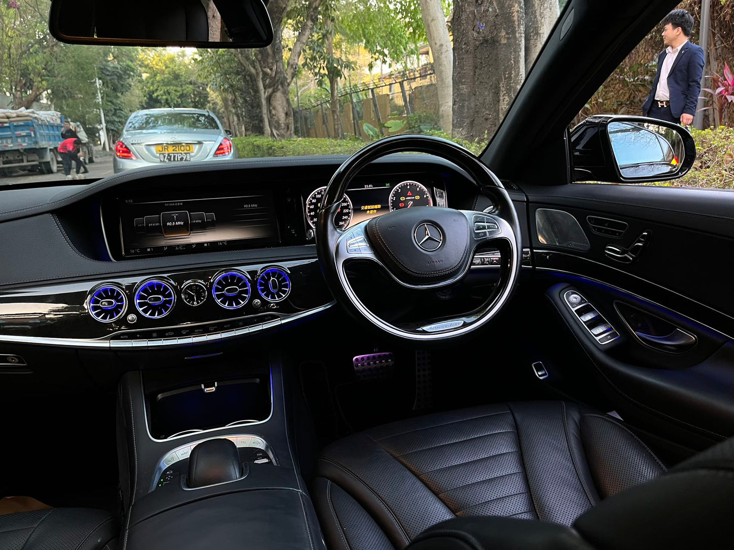 S500 (Y'2017 O'1 KM'110,000 BLACK AT)