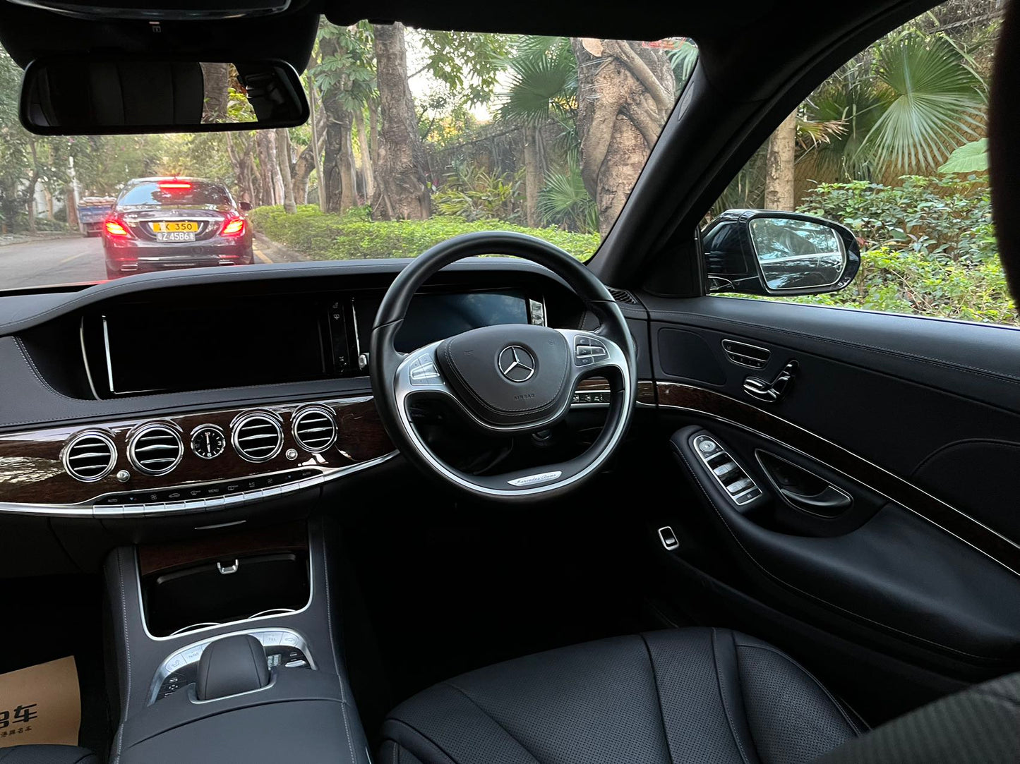 S320 (Y'2016 O'1 KM'30,000 BLACK AT)