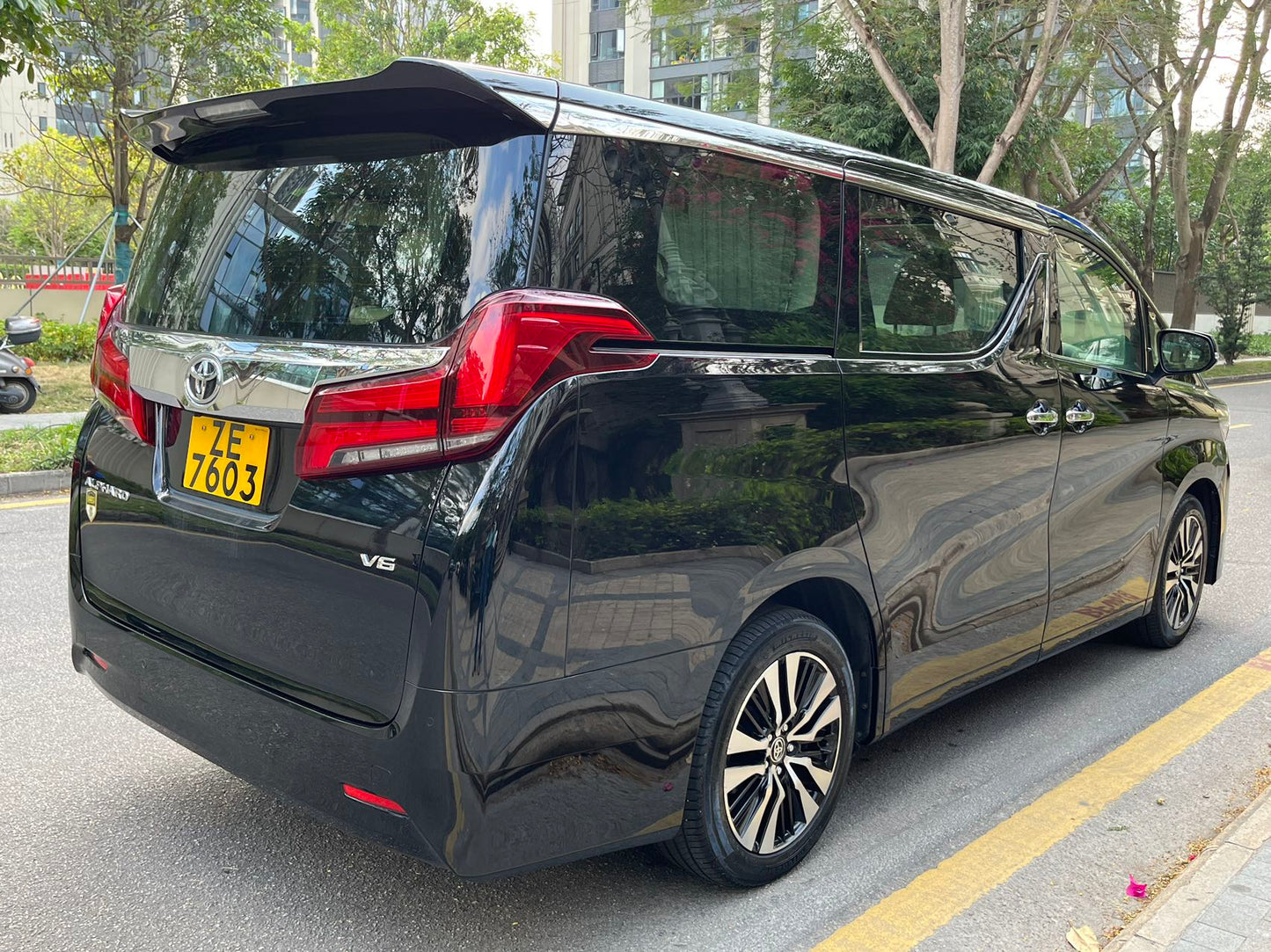 ALPHARD (Y'2020 O'1 KM'60,000 BLACK AT)