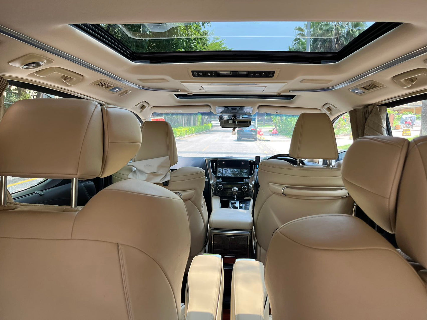 ALPHARD (Y'2019 O'1 KM'70,000 BLACK AT)