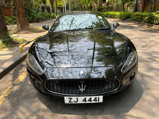 GRANTURISMO (Y'2011 O'1 KM'40,000 BLACK AT)