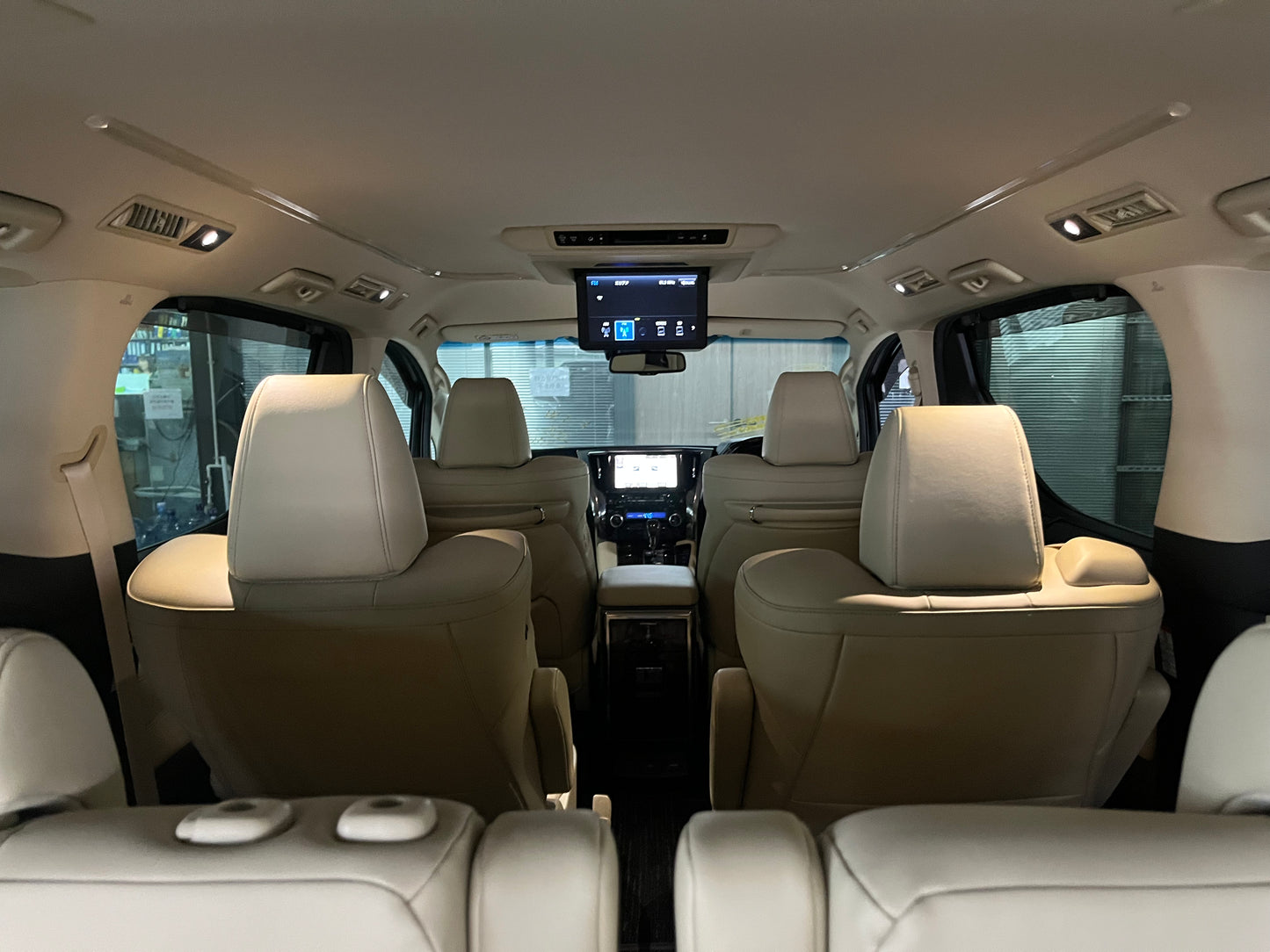 ALPHARD (Y'2018 O'1 KM'56,000 WHITE AT)