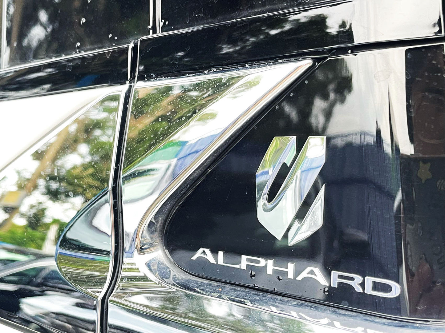 ALPHARD (Y'2024 O'0 KM'1,035 WHITE AT)