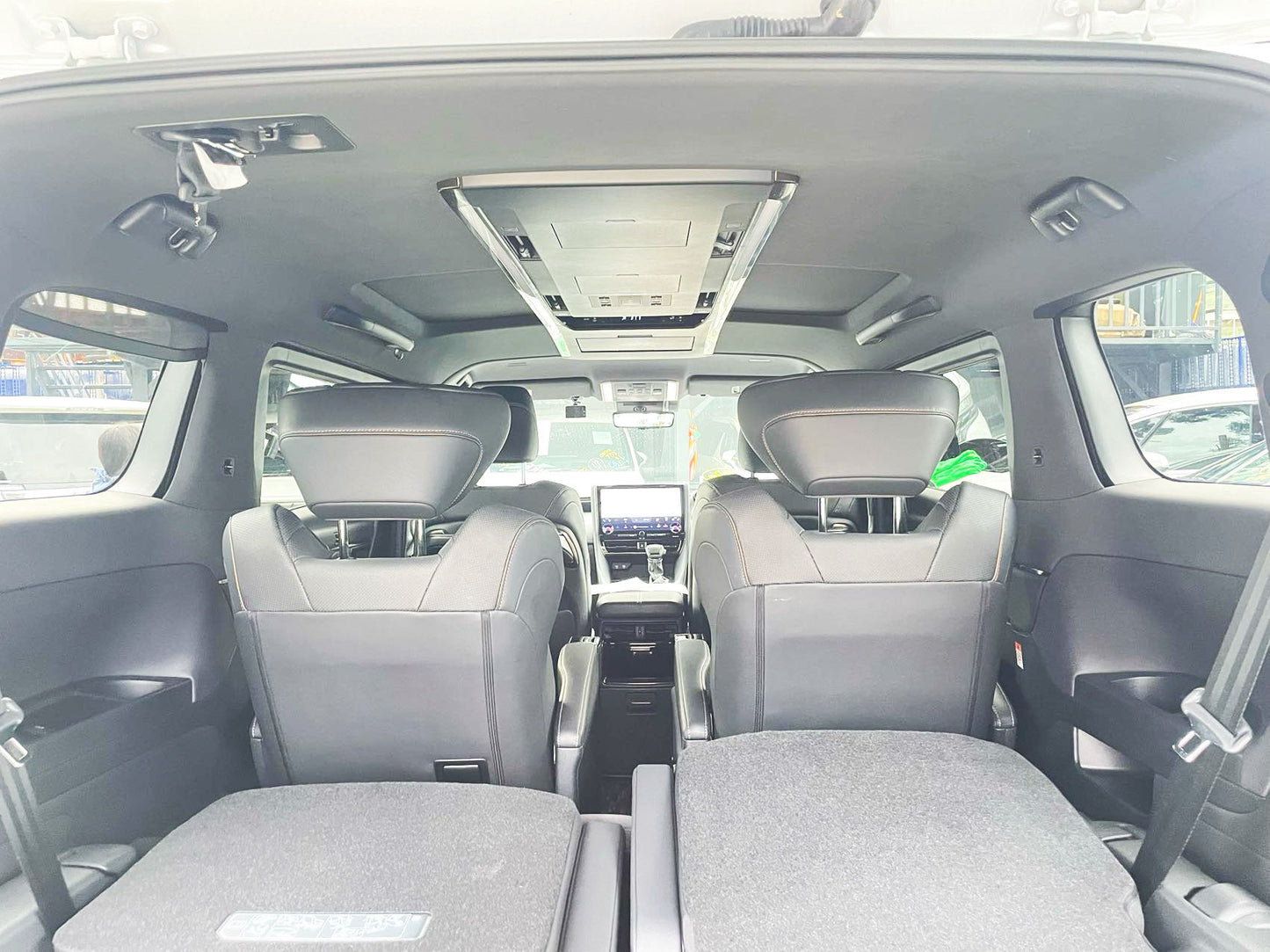ALPHARD (Y'2024 O'0 KM'1,035 WHITE AT)