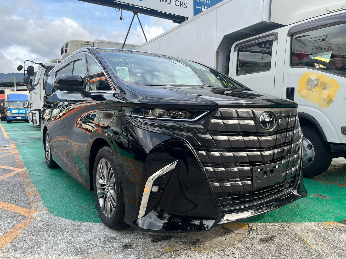 ALPHARD (Y'2024 O'0 KM'1,330 BLACK AT)