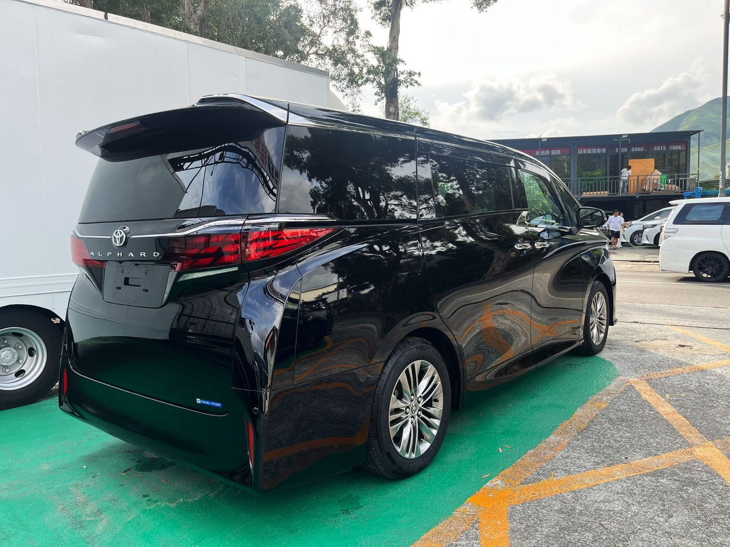 ALPHARD (Y'2024 O'0 KM'1,330 BLACK AT)