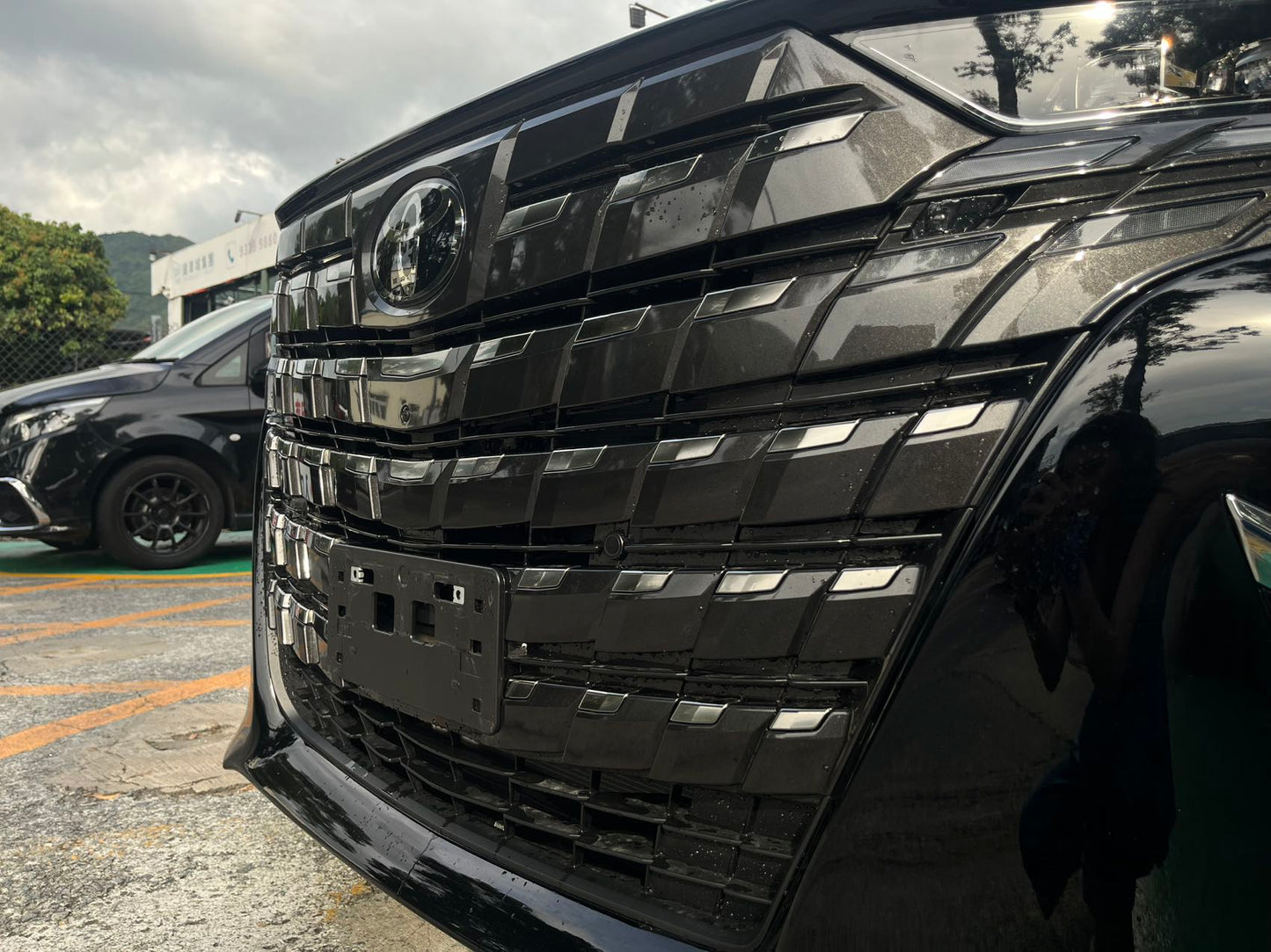 ALPHARD (Y'2024 O'0 KM'1,330 BLACK AT)