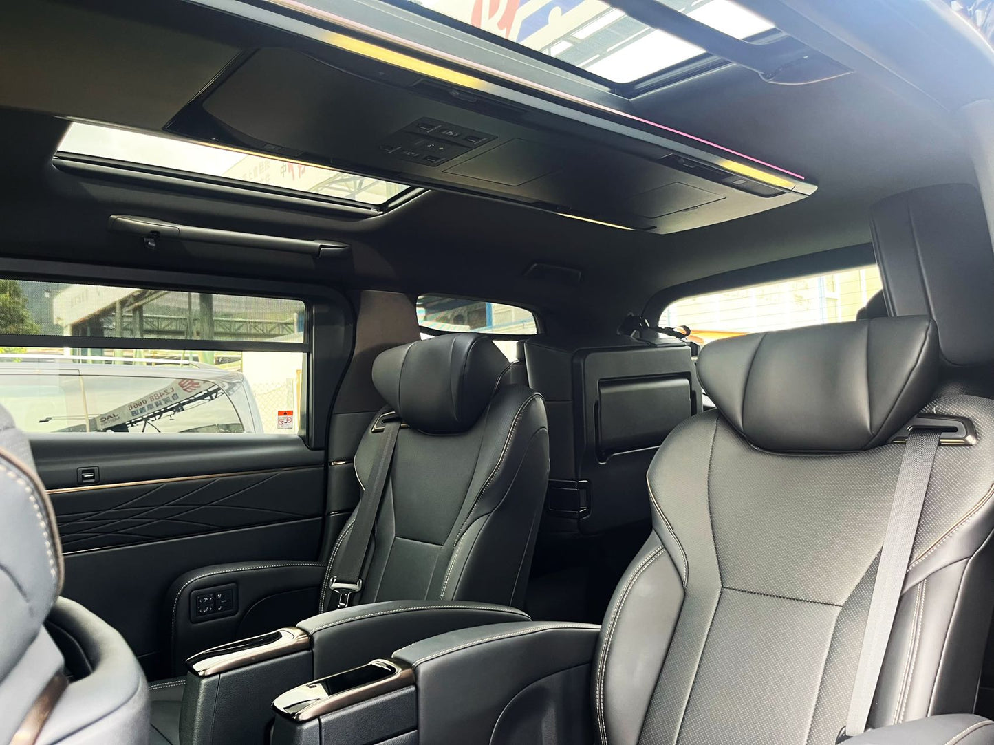 ALPHARD (Y'2024 O'0 KM'1,330 BLACK AT)