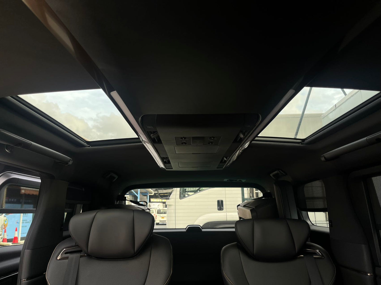 ALPHARD (Y'2024 O'0 KM'1,330 BLACK AT)