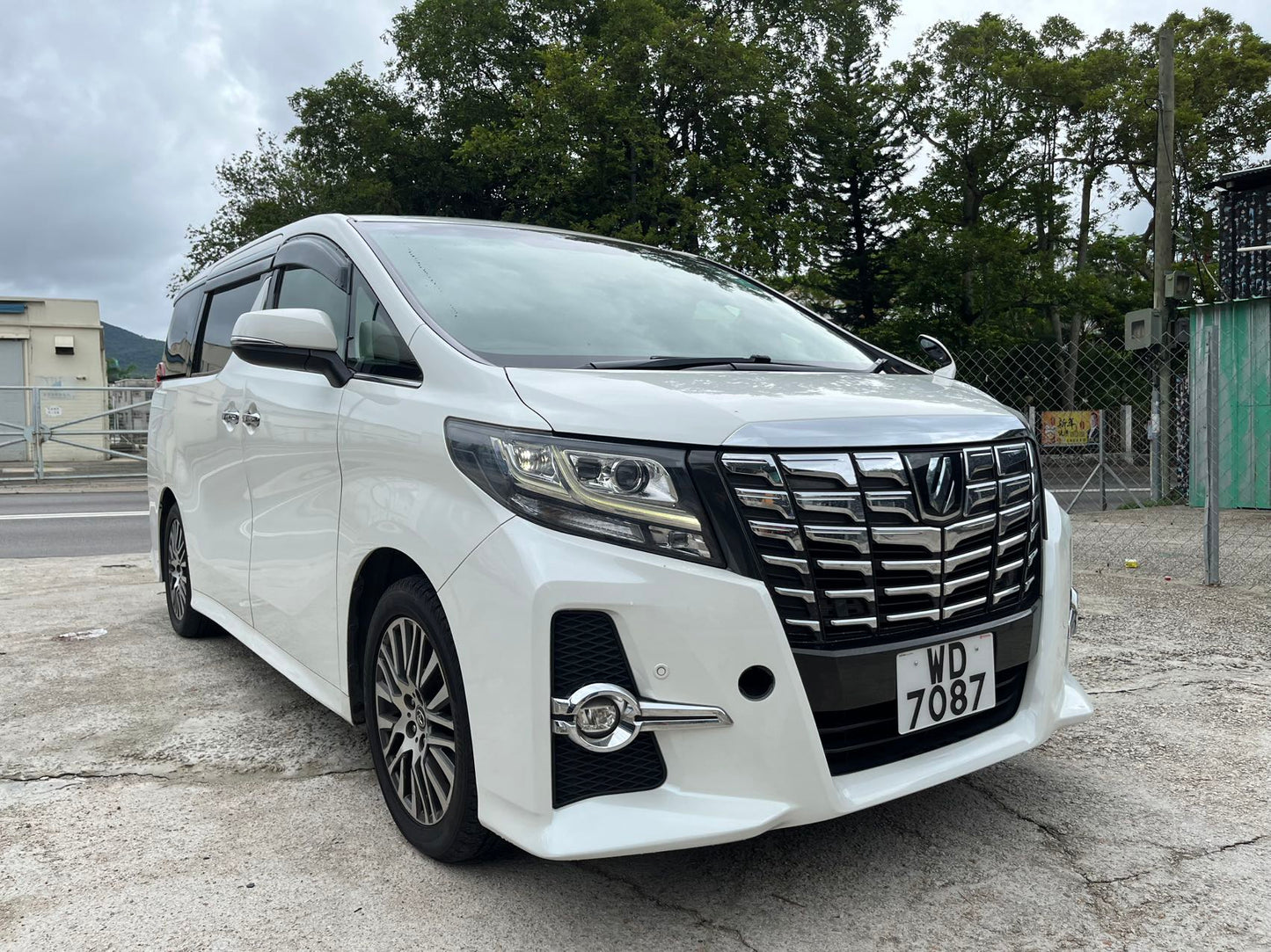 ALPHARD (Y'2017 O'1 KM'118,363 WHITE AT)