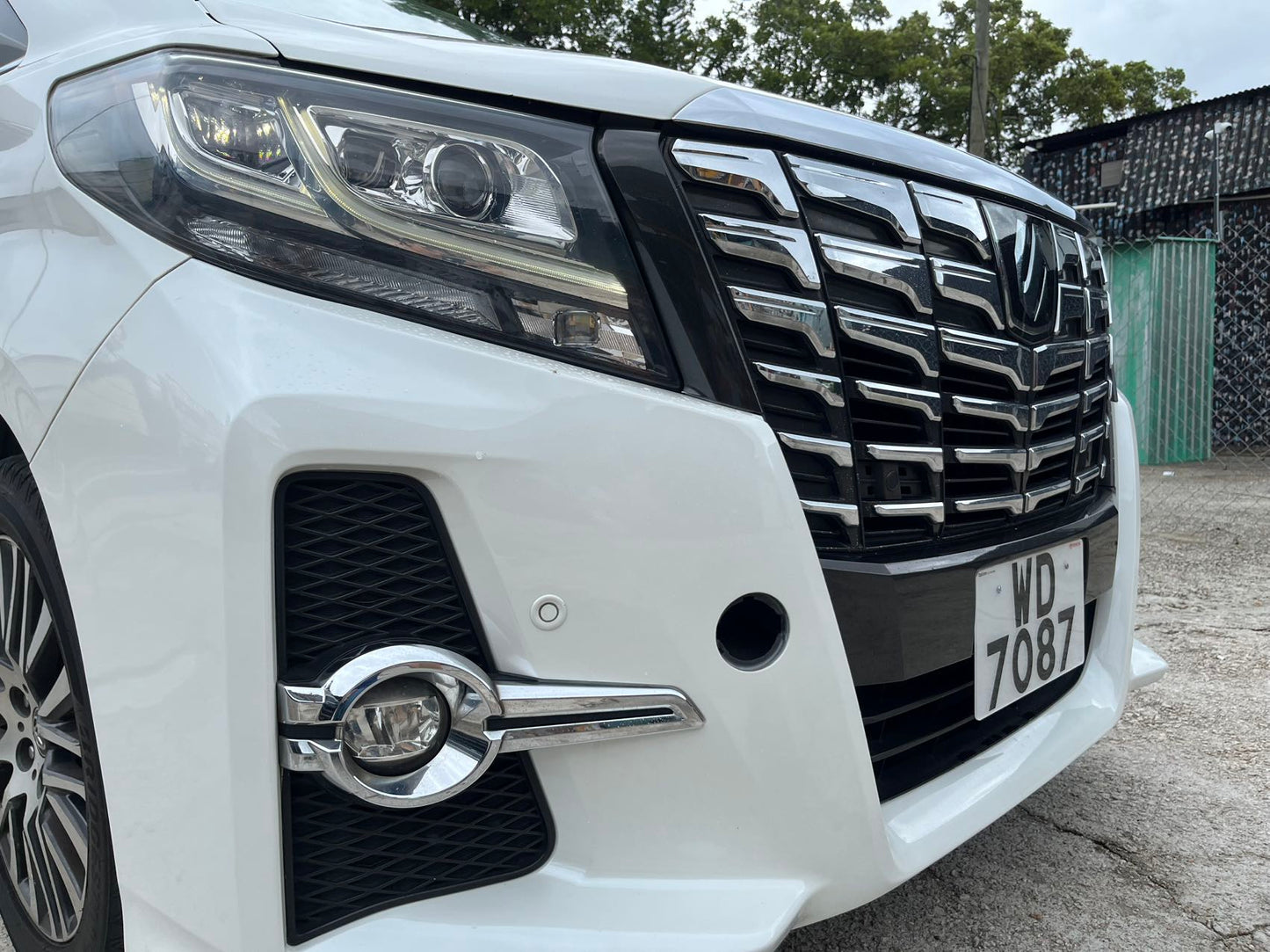 ALPHARD (Y'2017 O'1 KM'118,363 WHITE AT)