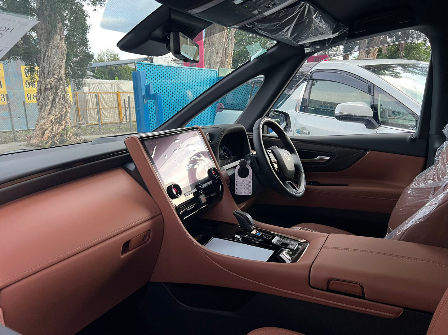 VELLFIRE (Y'2025 O'0 KM'18 GRAY AT)
