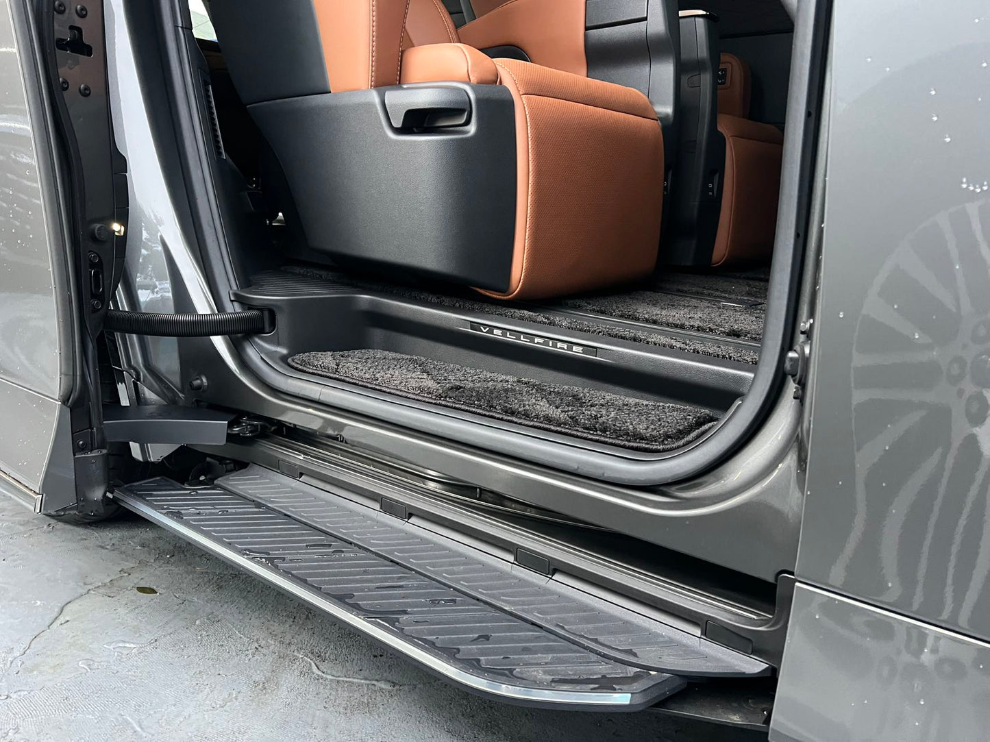 VELLFIRE (Y'2025 O'0 KM'18 GRAY AT)