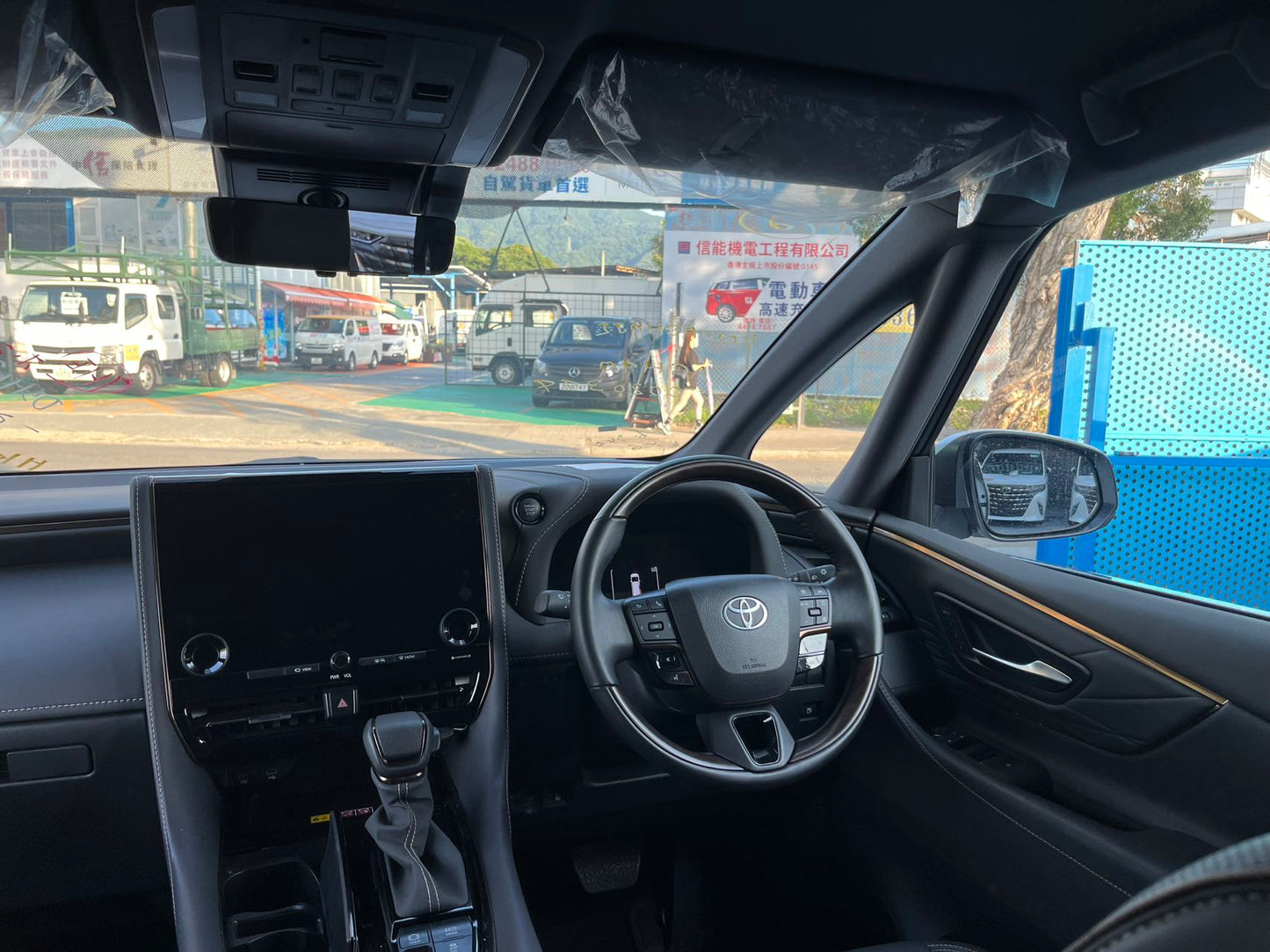 ALPHARD (Y'2024 O'0 KM'2,113 WHITE AT)