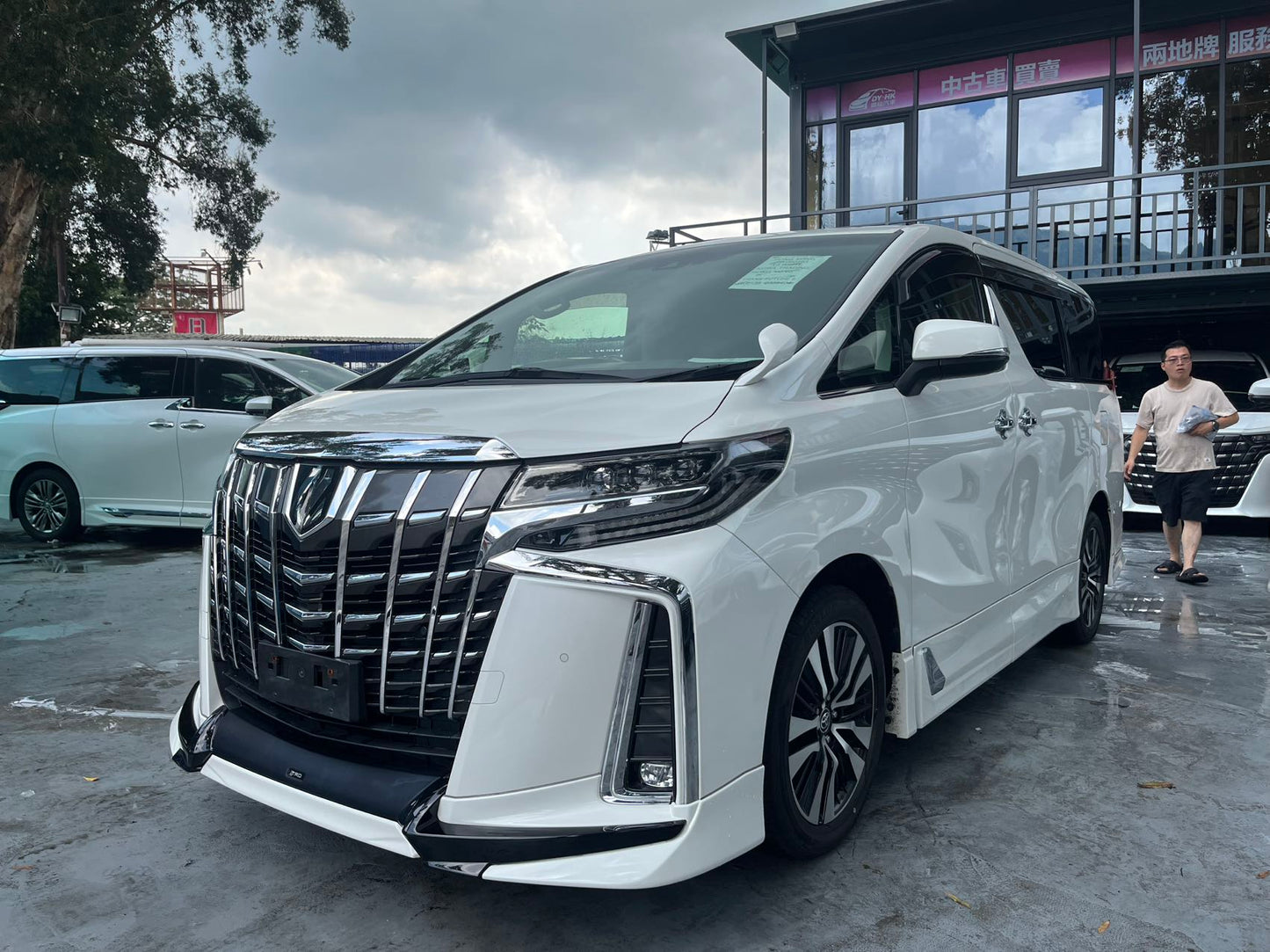 ALPHARD (Y'2020 O'0 KM'33,132 WHITE AT)
