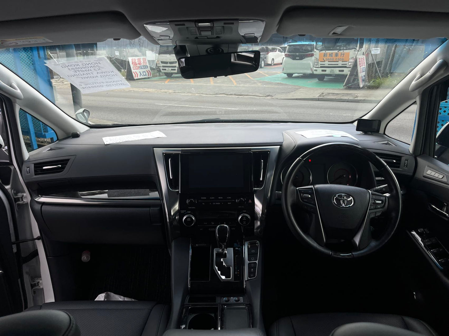 ALPHARD (Y'2020 O'0 KM'33,132 WHITE AT)