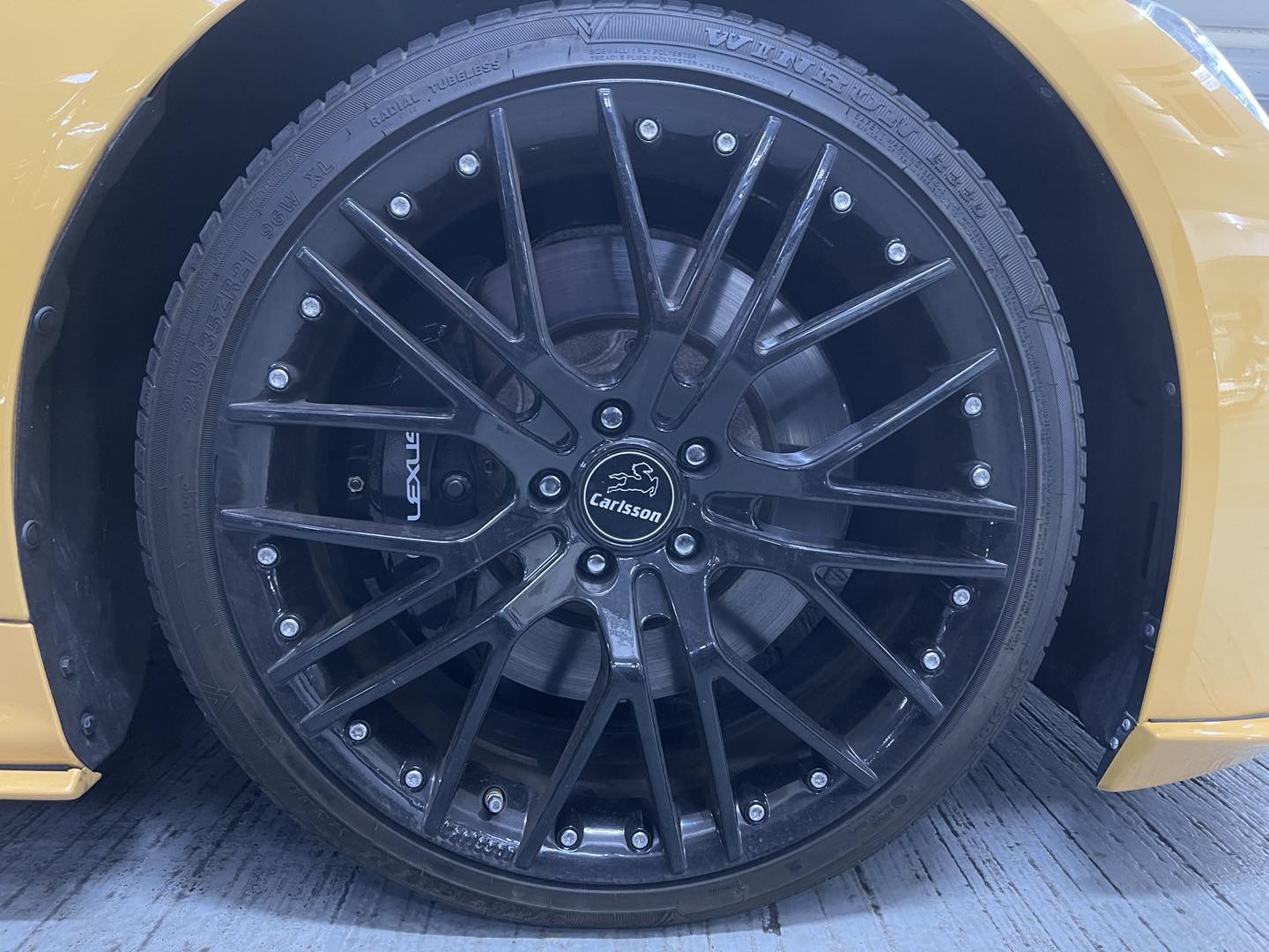 LC500 5.0 V8 (Y'2017 KM'15,500 C'YELLOW AT)