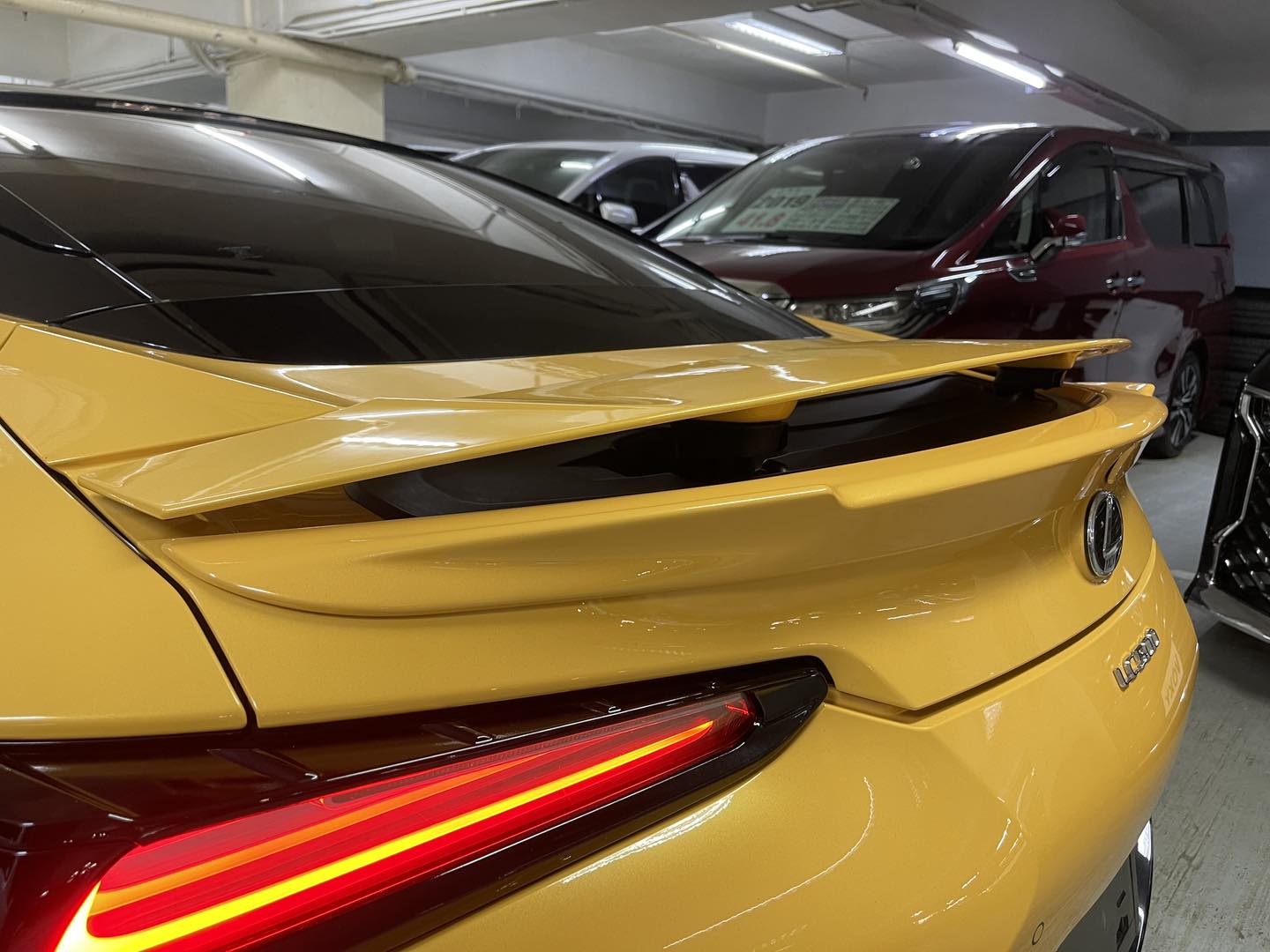 LC500 5.0 V8 (Y'2017 KM'15,500 C'YELLOW AT)