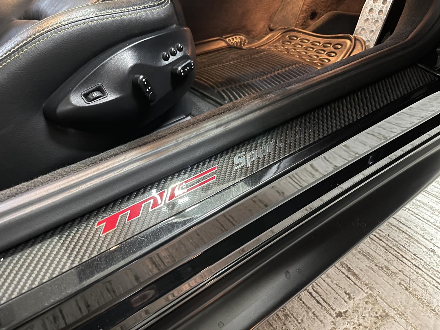 GRANTURISMO S CABRIO (Y'2012 KM'52,000 C'BLACK AT)