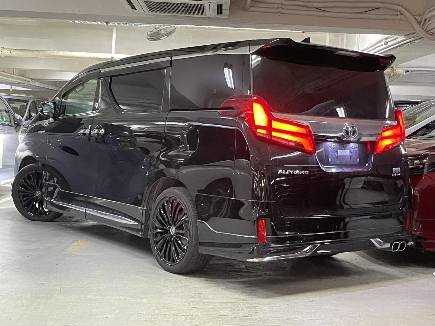 ALPHARD HYBRID SRC (Y'2021 BLACK AT)