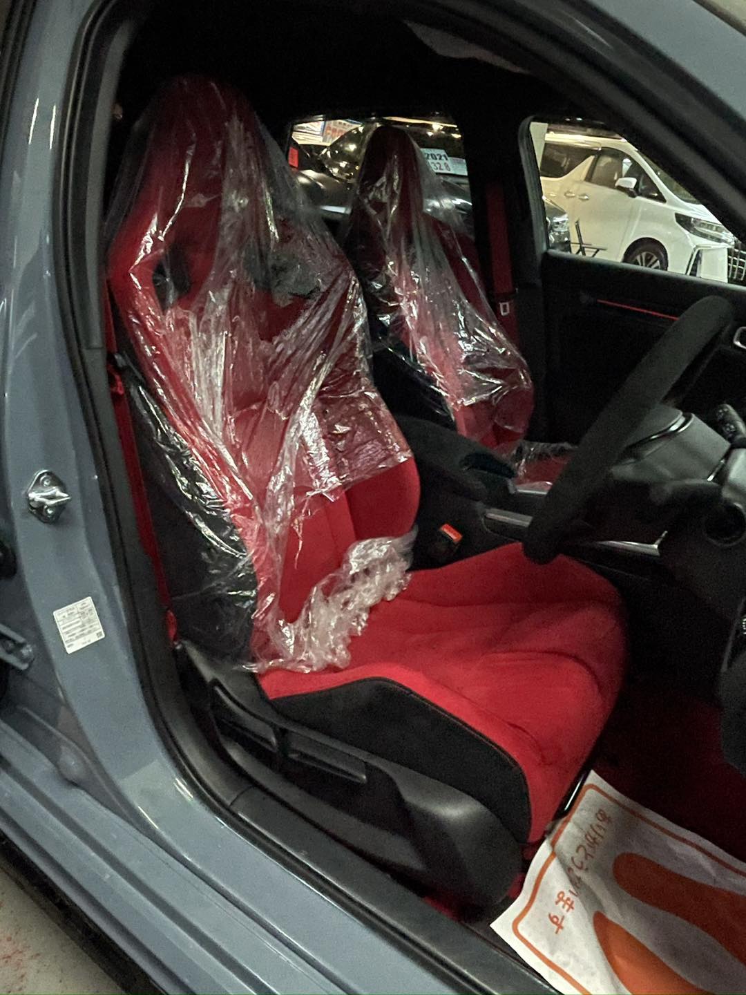 CIVIC TYPE R FL5 (Y'2025 GRAY MT)