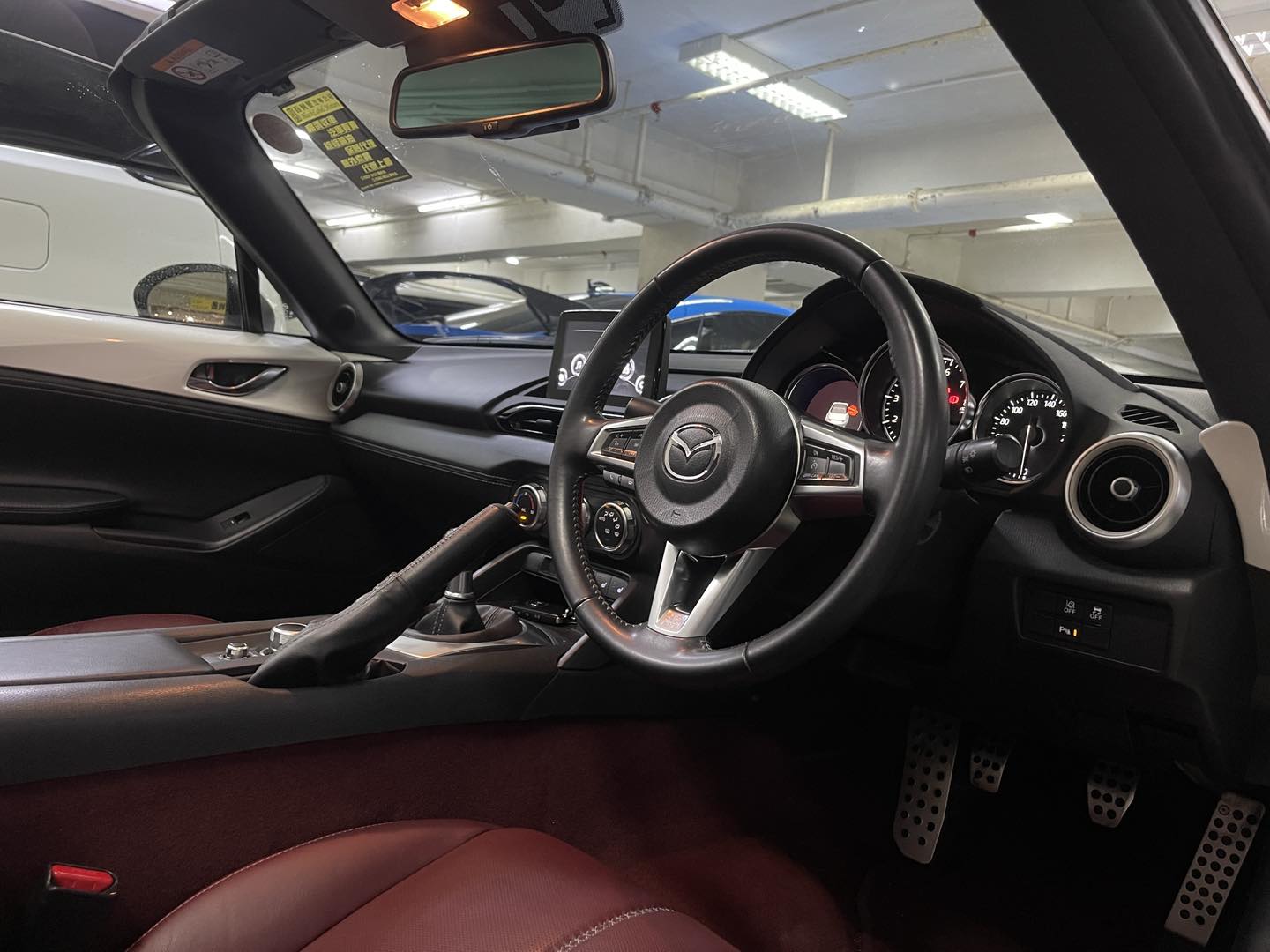 MX5 ROADSTER ND2 (Y'2021 WHITE MT)