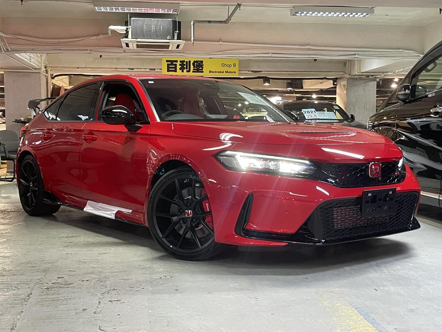 CIVIC TYPE R FL5 (Y'2025 RED MT)