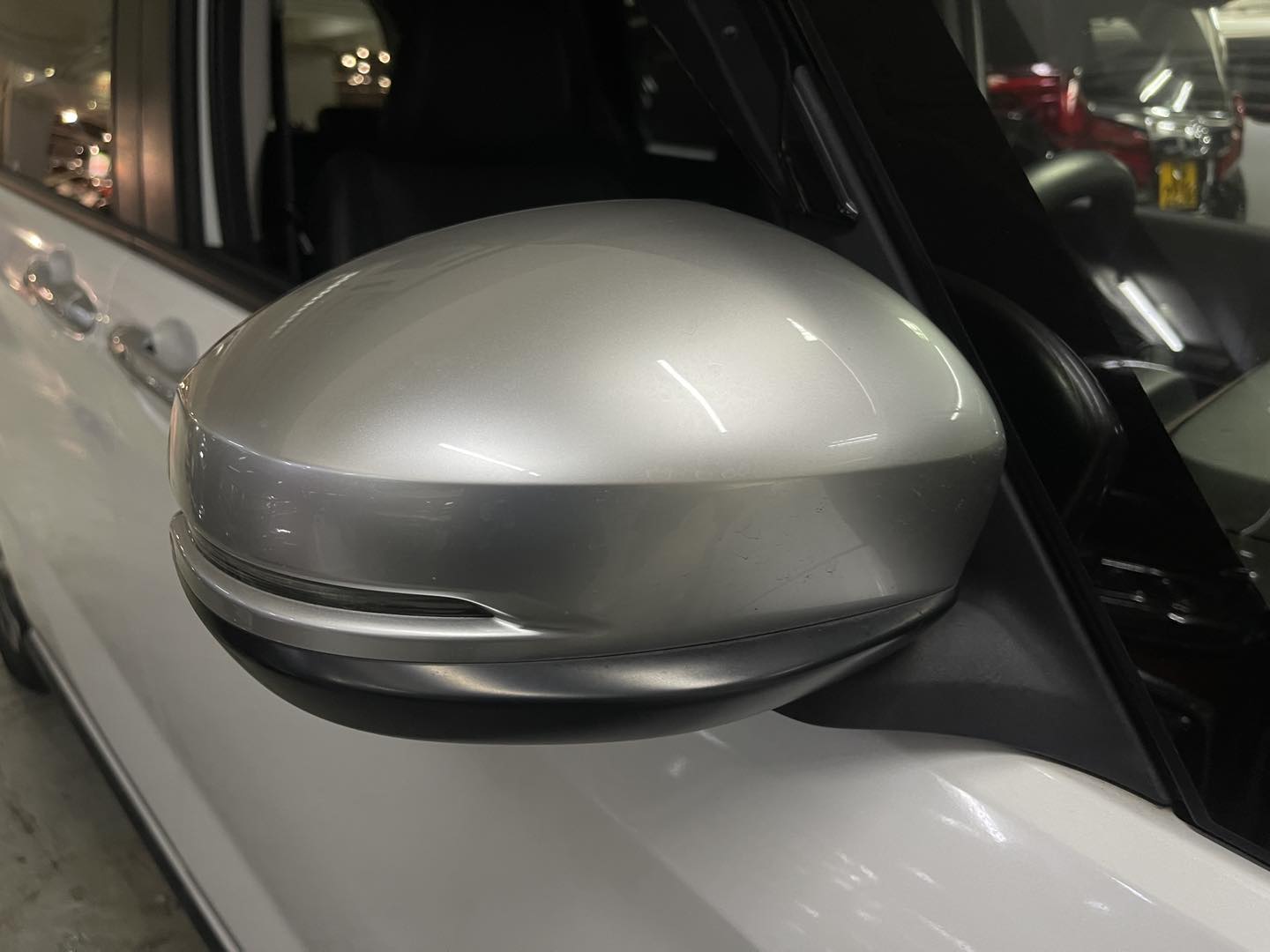 FREED HYBRID CROSSTAR (Y'2020 WHITE AT)