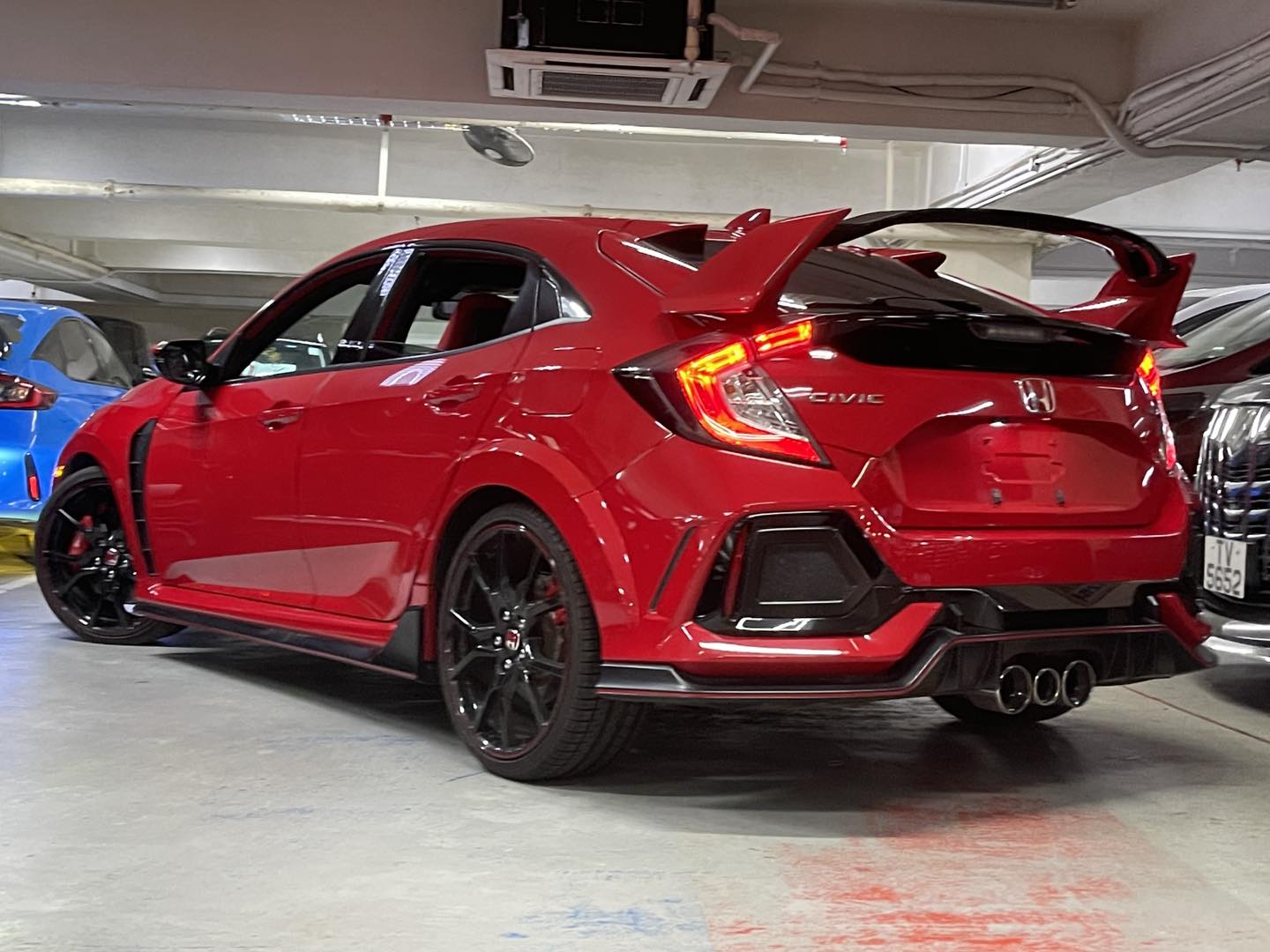 CIVIC TYPE R FK8 (Y'2018 RED MT)