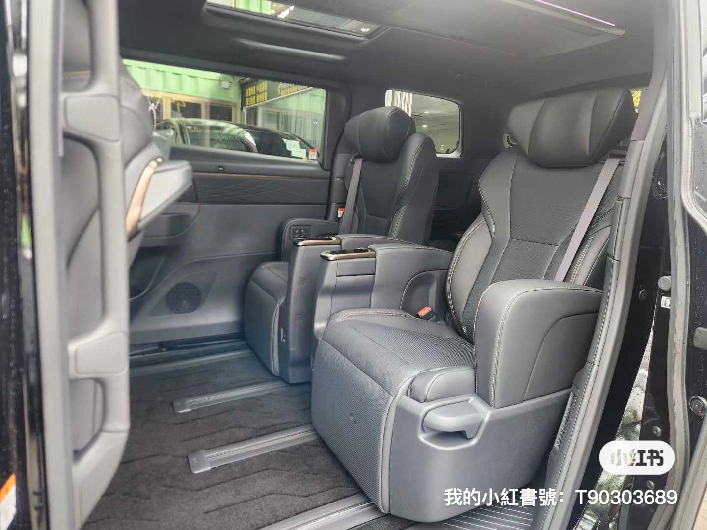 ALPHARD 2.5Z (Y'2025 O'0 KM'300 BLACK AT)
