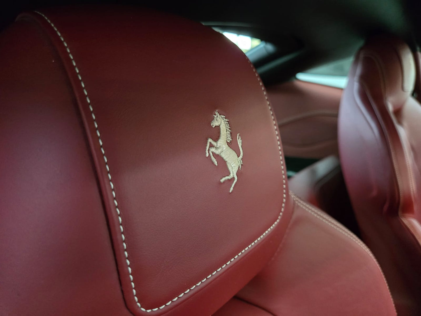 F12 BERLINETTA (Y'2015 O'1 KM'38,000 WHITE AT)