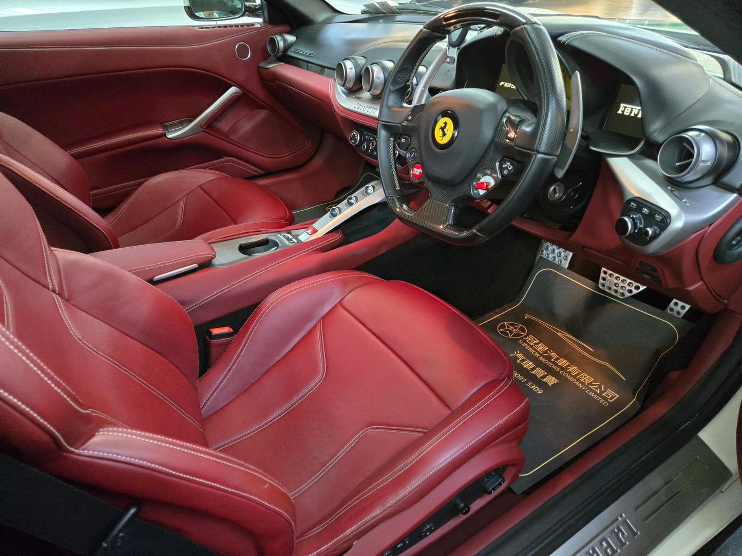 F12 BERLINETTA (Y'2015 O'1 KM'38,000 WHITE AT)