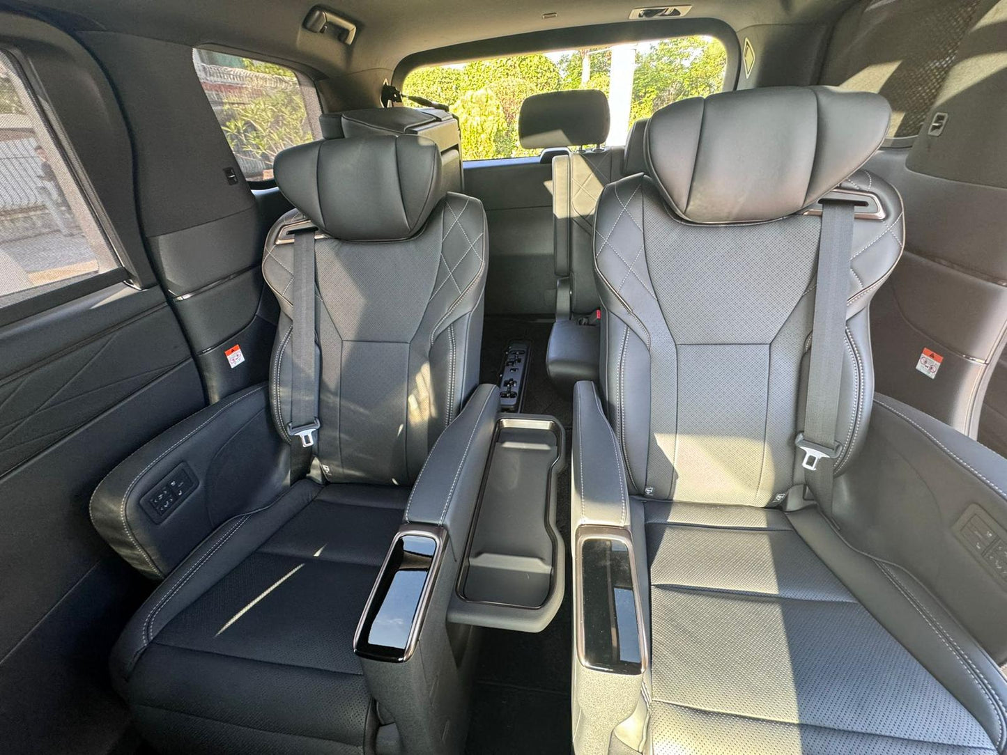 VELLFIRE 2.4 TURBO (Y'2024 O'0 KM'0 BLACK AT)