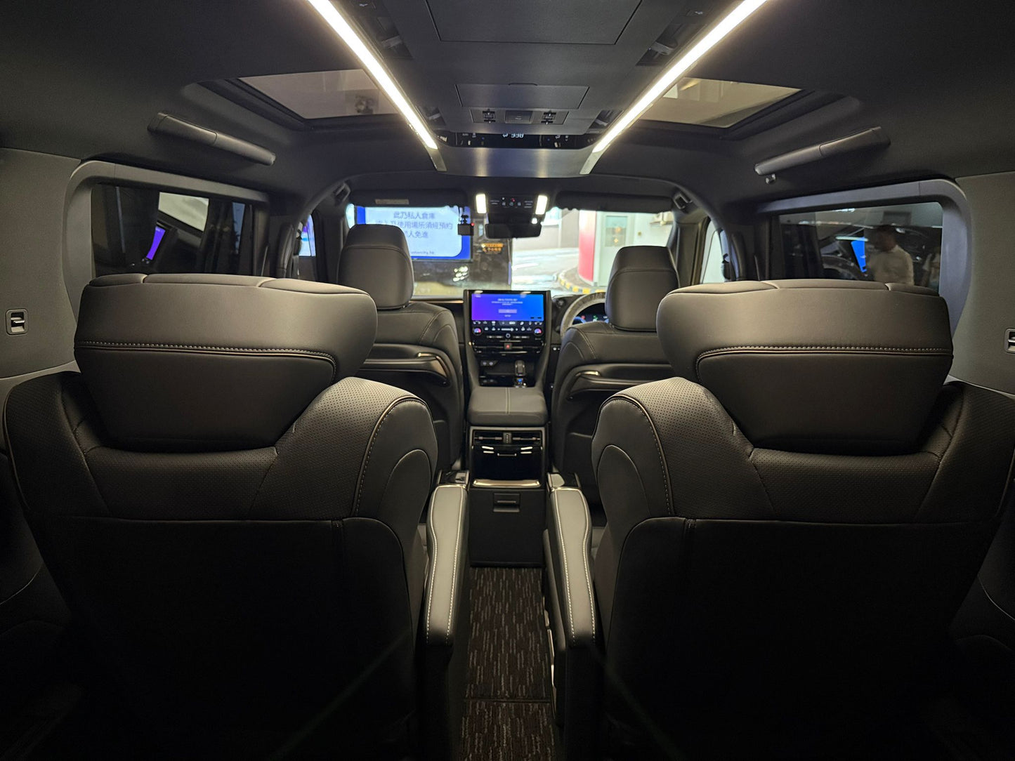ALPHARD HEV (Y'2025 O'0 KM'900 BLACK AT)