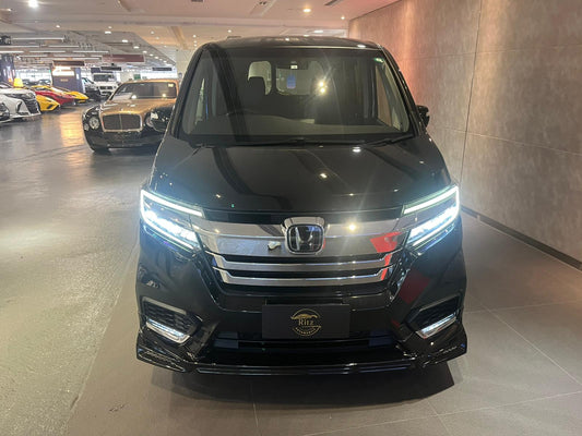 STEPWGN HYBRID SPADA EX (Y'2018 KM'45,000 O'0 BLACK AT)