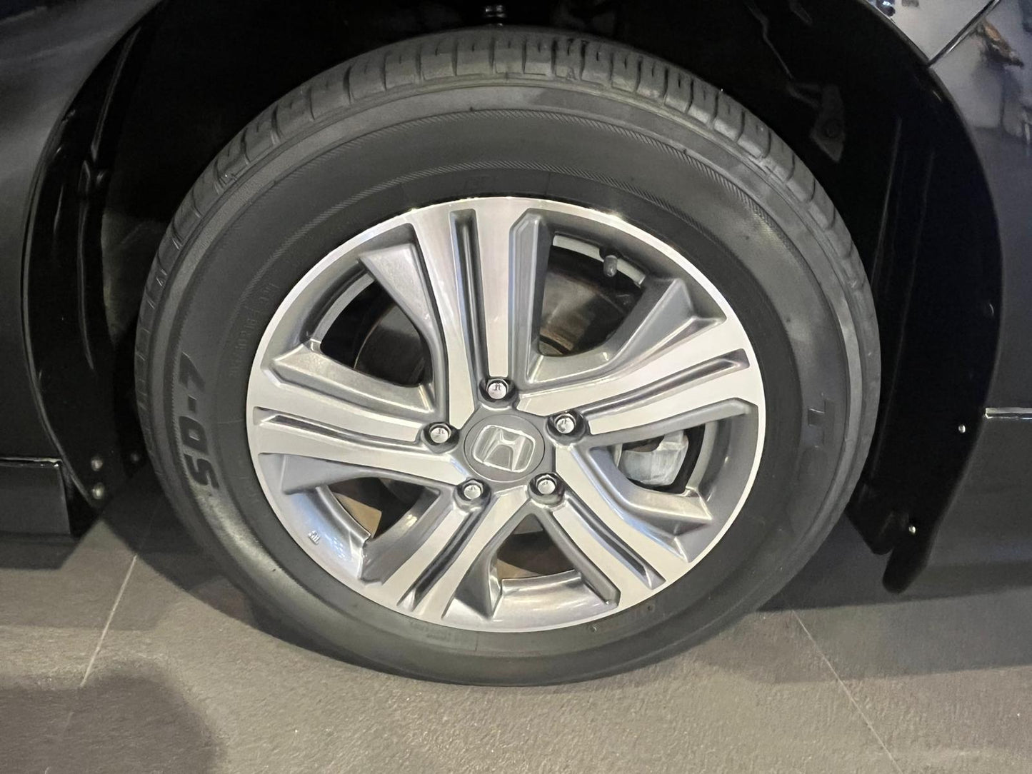 STEPWGN HYBRID SPADA EX (Y'2018 KM'45,000 O'0 BLACK AT)