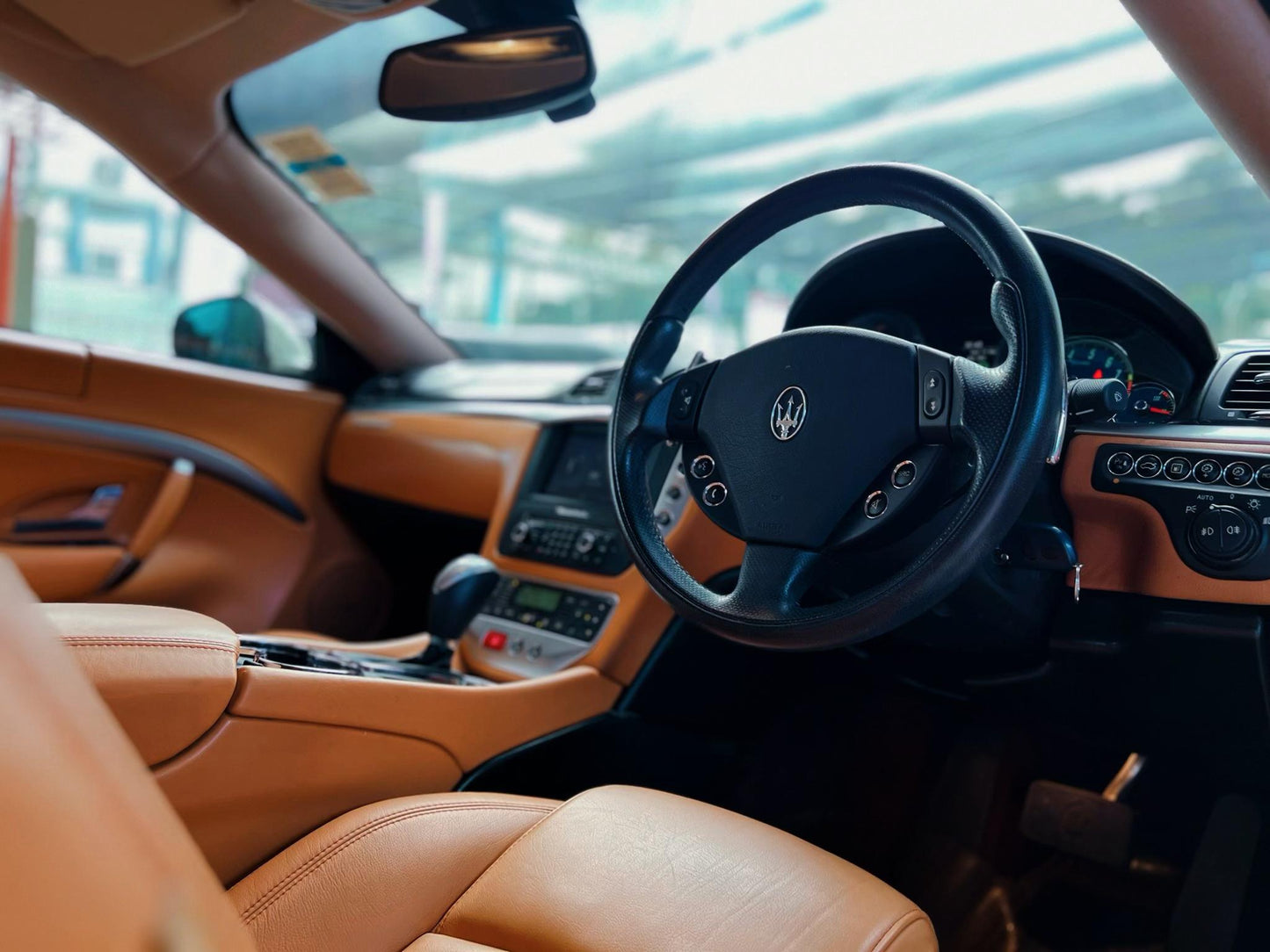GRANTURISMO S (Y'2012 WHITE AT)