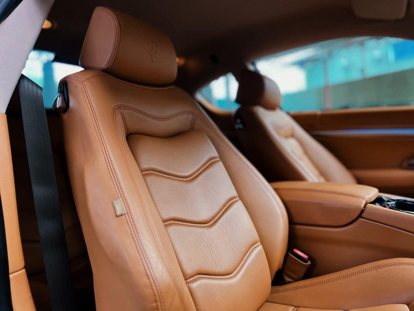 GRANTURISMO S (Y'2012 WHITE AT)