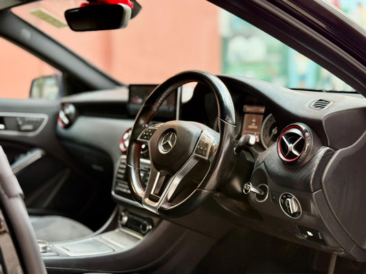 A250 AMG (Y'2013 O'2 BLACK AT)