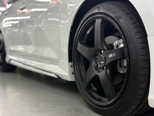 COROLLA TOURING HYBRID WXB (Y'2021 WHITE AT)