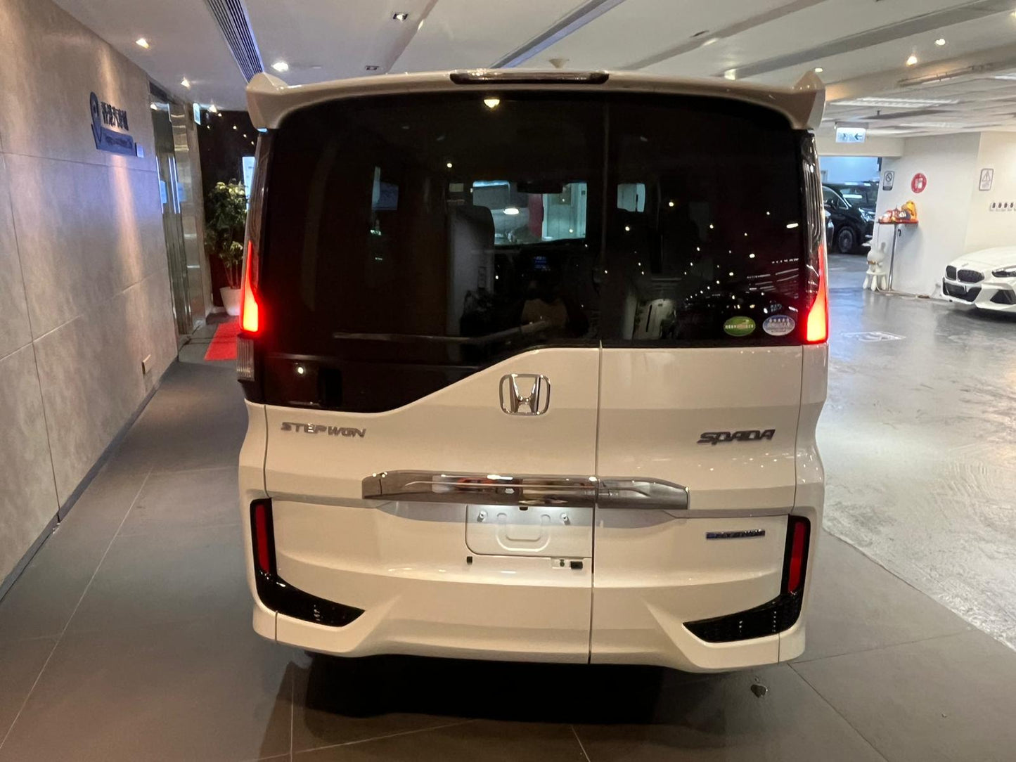 STEPWGN HYBRID EX COOL (Y'2019 O'0 KM'39,000 WHITE AT)