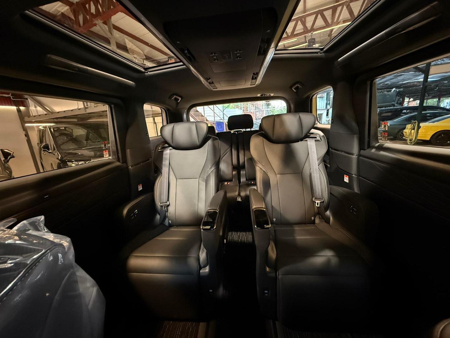 ALPHARD 2.5Z 250 (Y'2025 BLACK AT)