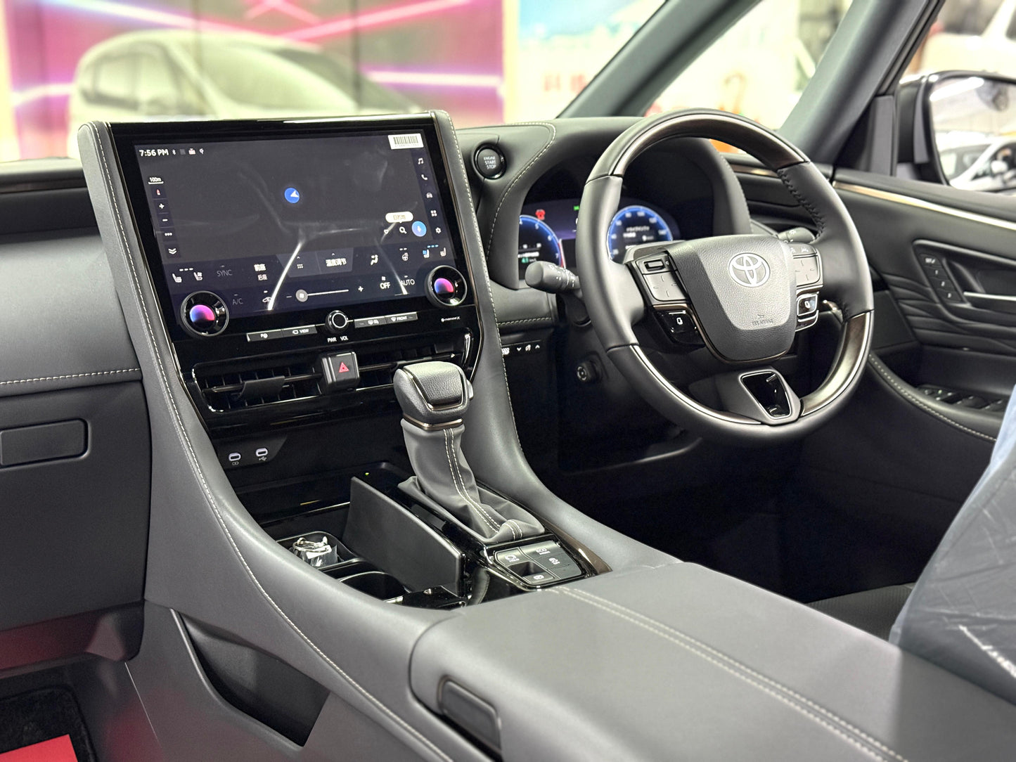 ALPHARD 2.5Z (Y'2025 BLACK AT)