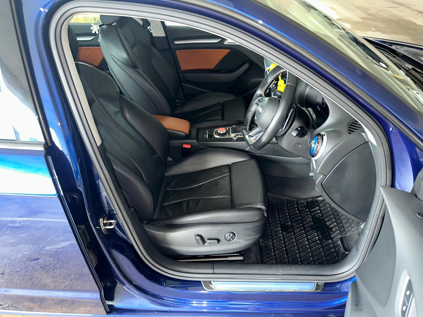 A3 1.4T SPORTBACK (Y'2015 O'1 KM'105,000 BLUE AT)