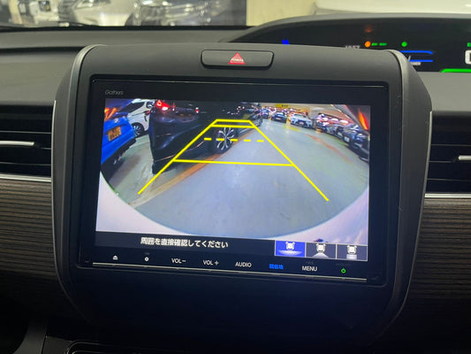 FREED HYBRID PLUS CROSSTAR (Y'2021 WHITE AT)