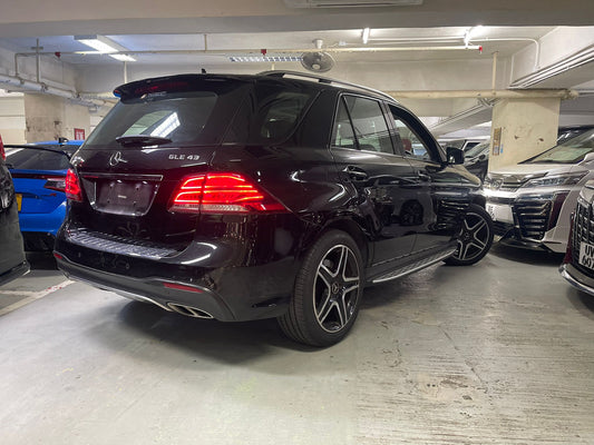 GLE43 AMG (Y'2018 O'0 BLACK AT)