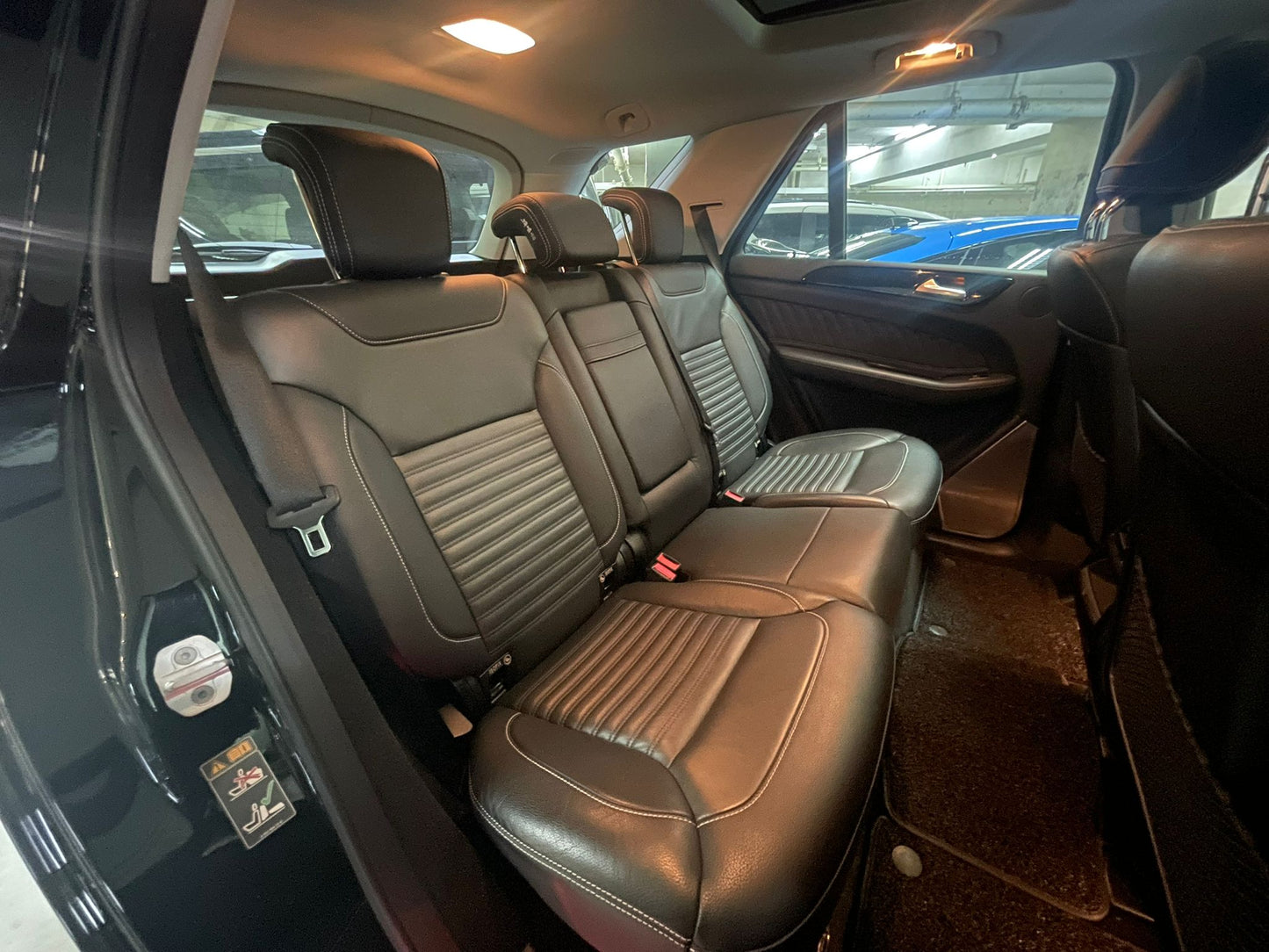 GLE43 AMG (Y'2018 O'0 BLACK AT)