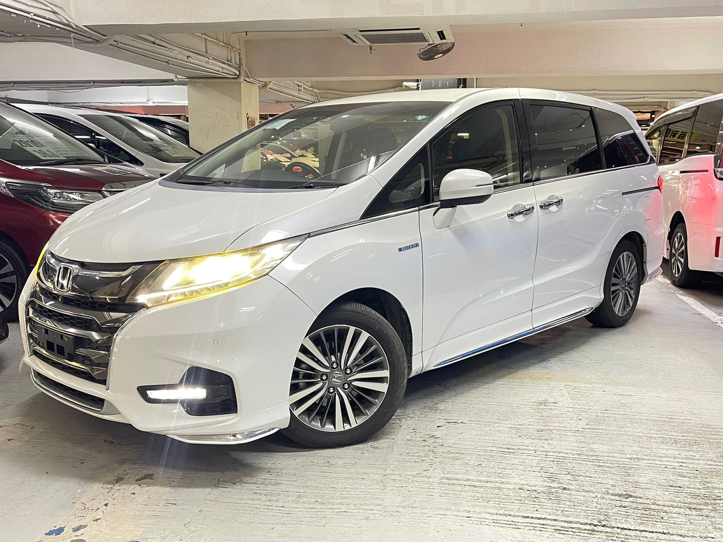 ODYSSEY HYBRID ABSOLUTE EX (Y'2019 WHITE AT)